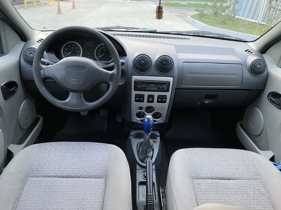 Dacia Logan Mcv Laureat 1.5 dCi 86 cp i rosu