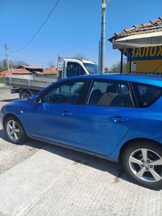 Mazda3 Колата е в добро състояние работи перфектно  качваш се и караш