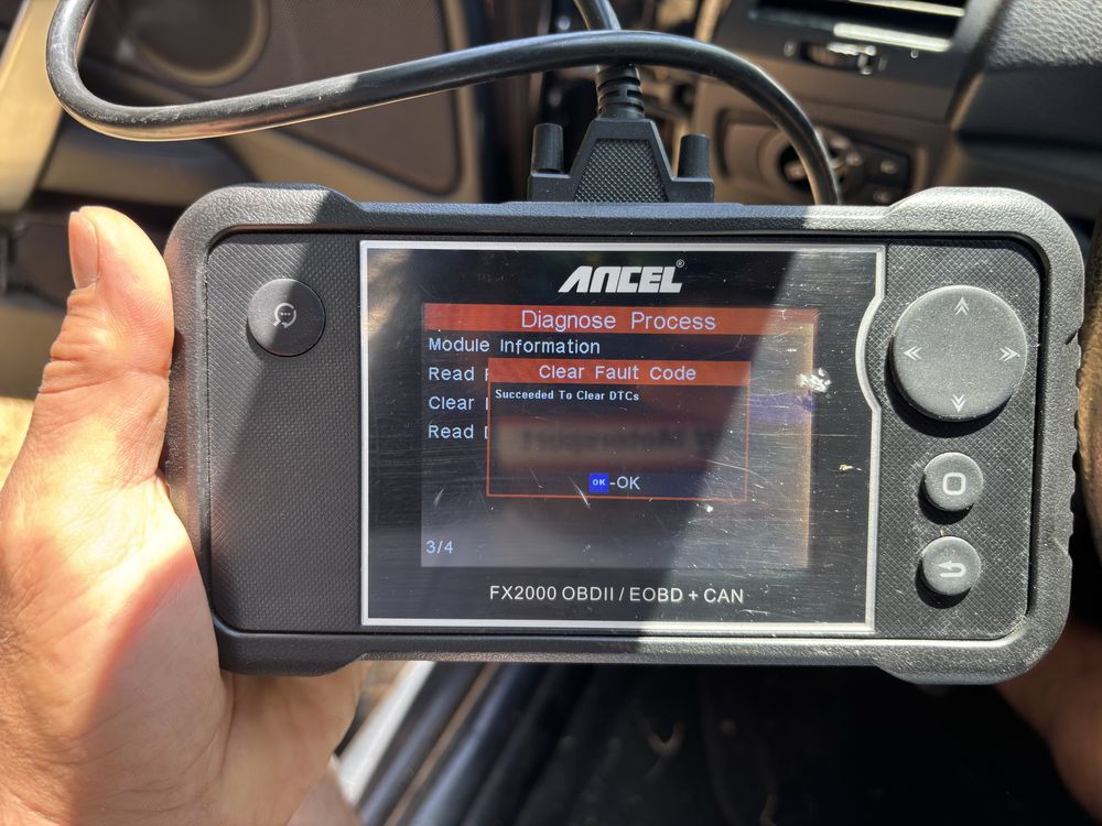 Автодиагностика скенер Ancel fx2000 obd 2
