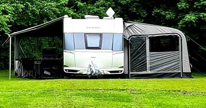 Cort pneumatic Westfield Vega 375 - rulota, camper + pompa electrica