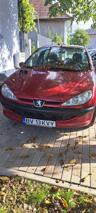 Vând Peugeot 206