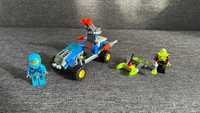 Lego Space - 7050 - Alien Defender - an 2011