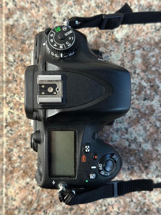 Aparat Foto DSLR Nikon D610 + obiectiv Nikon 24-70mm f2.8