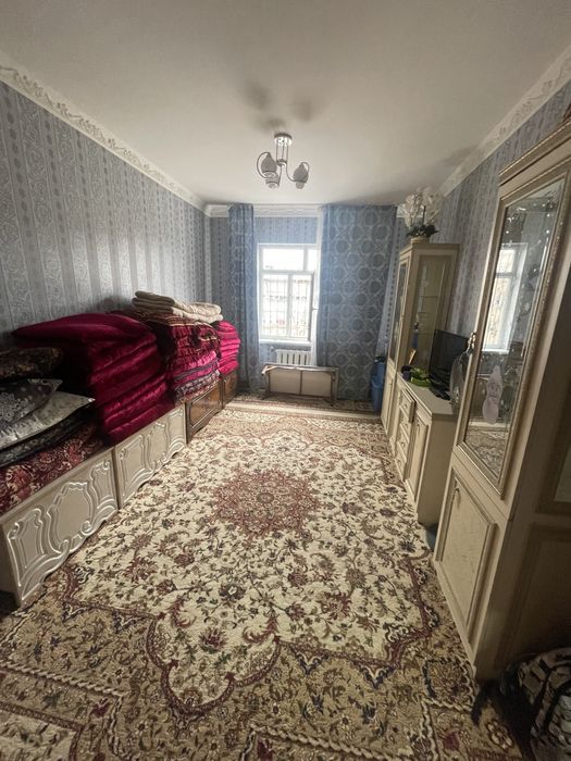 Uy sotiladi 3 xonali