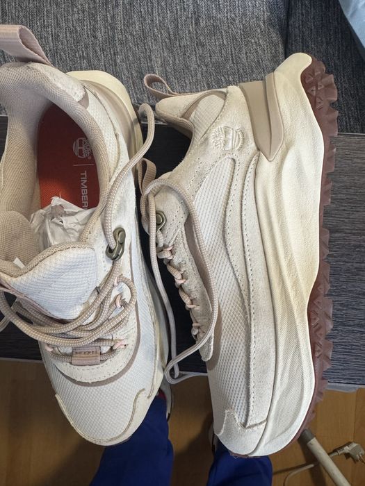 Adidasi timberland marimea 37 si 38