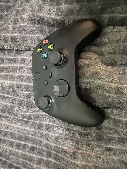 Xbox Series S 512 GB с 2 контролера  **1 ГОДИНА ГАРАНЦИЯ**