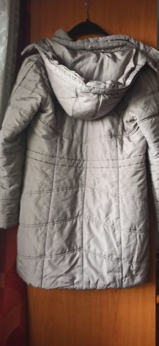 Geaca usoara și calduroasa