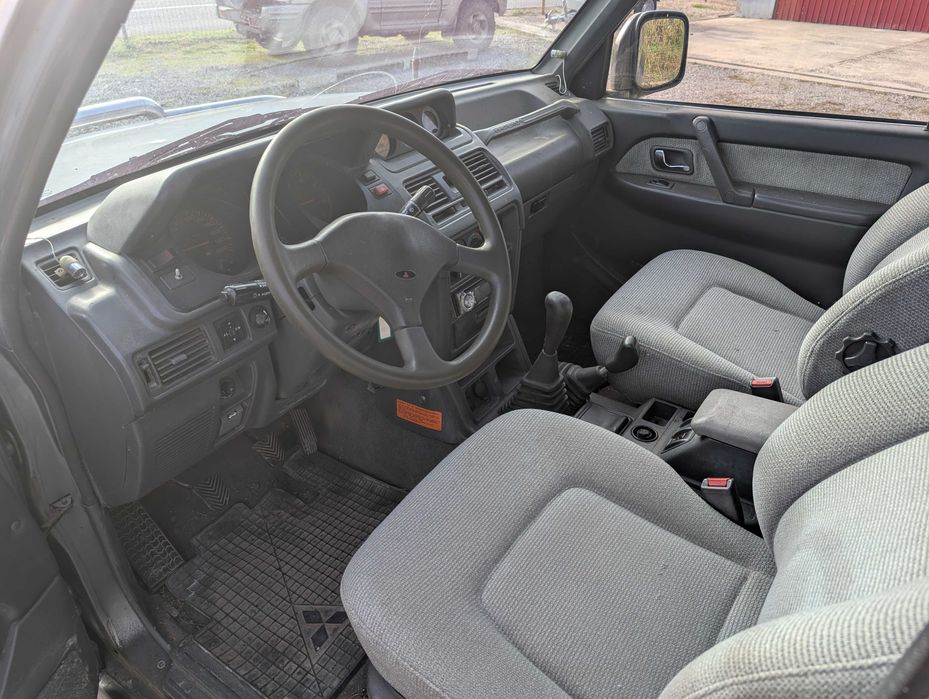 Mitsubishi Pahero, 240k km, 1993, 2.5L, 3 usi, 4x4 SuperSelect