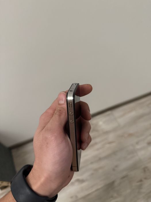 iPhone 4 Black iOS 7.1.2 32GB