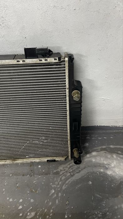 Радиатор мерседес