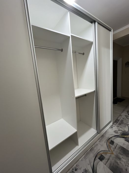 Продается шкаф в отличном состоянии