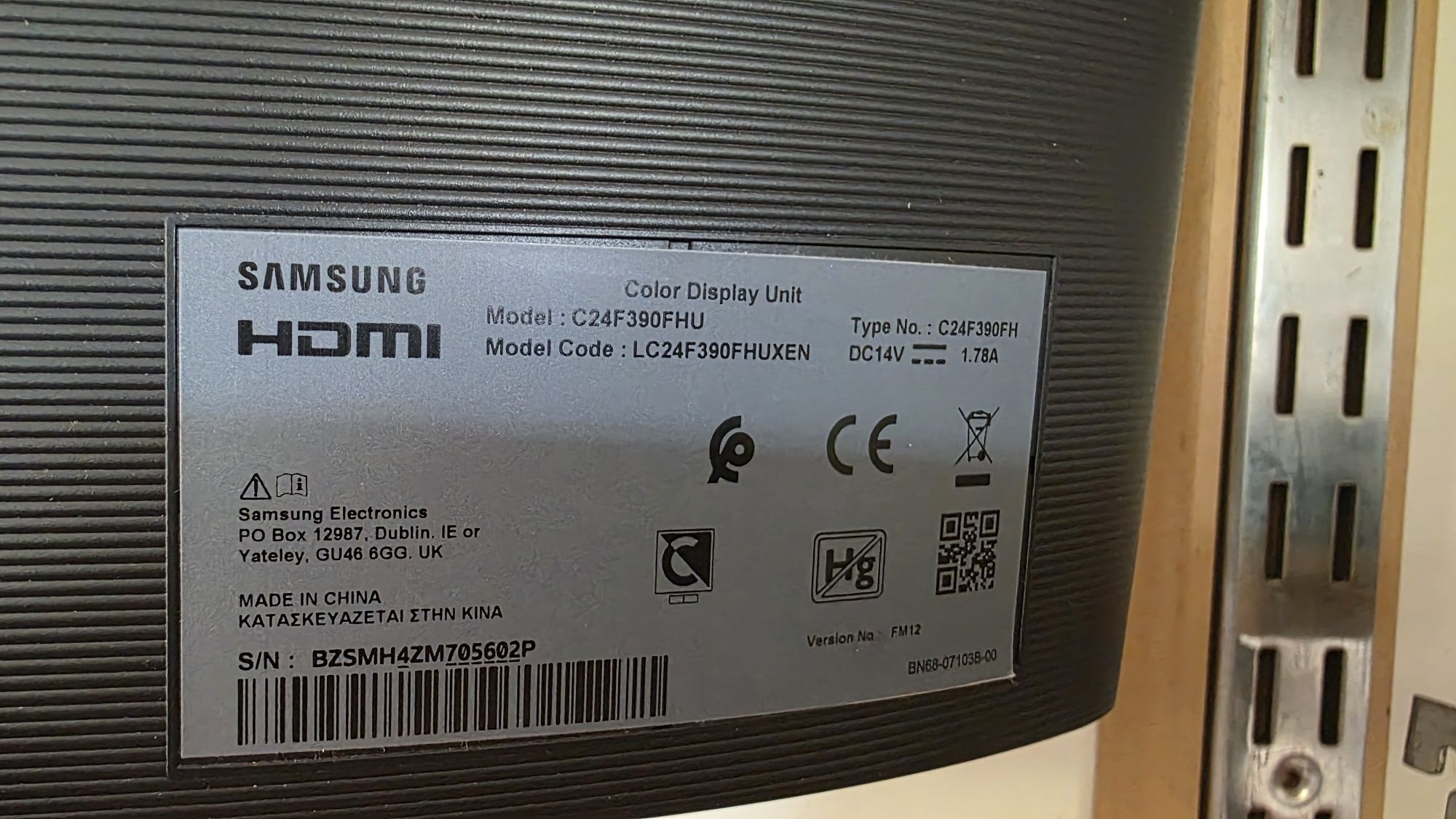 Монитор SAMSUNG 24" Curved
