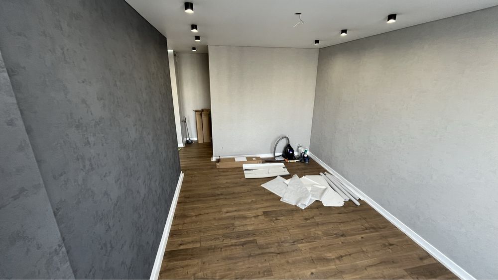 поклейка обоев