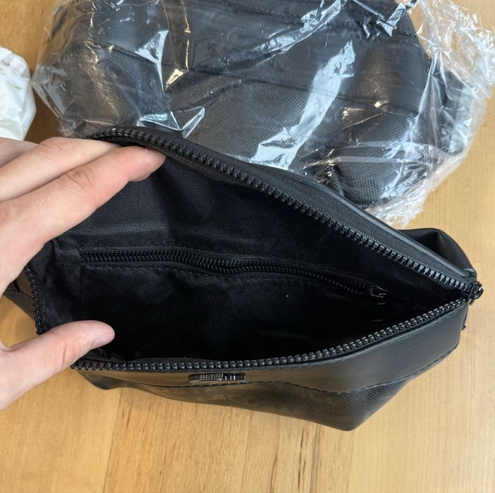 Кожена чанта Lacoste