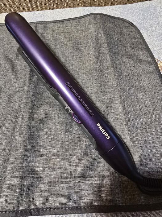 Philips преса за изправяне на коса