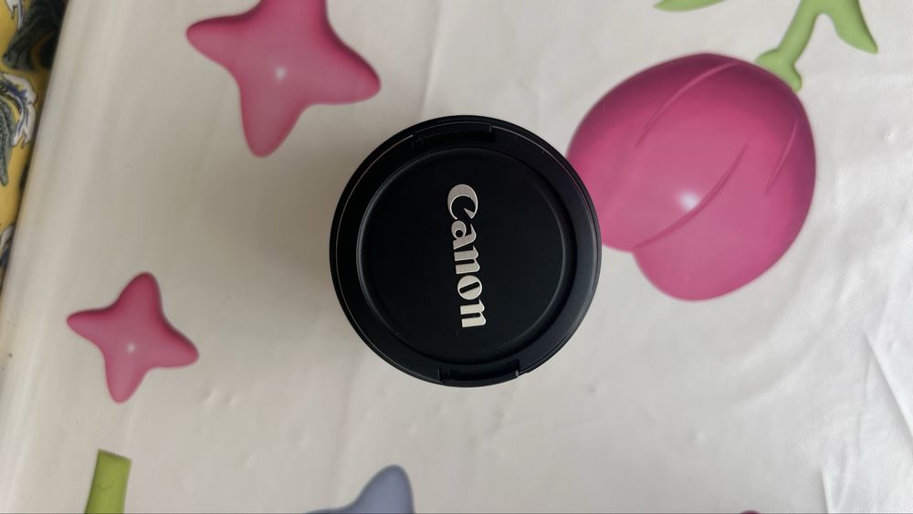 Продам объектив  Canon 2шт
