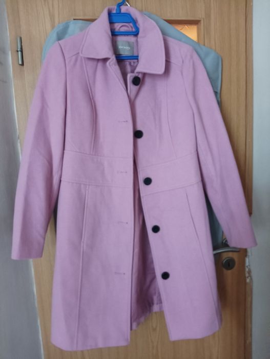 Дамски палта номер 38-40