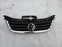 Grila Centrala Radiator Volkswagen VW Touran 2006