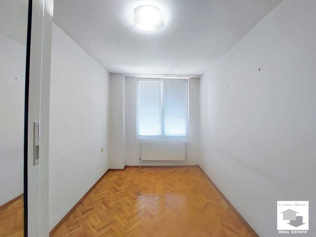 Продава се Тристаен апартамент в Велико Търново, Център - 89 кв.м за 1854 €/кв.м - Снимка #5