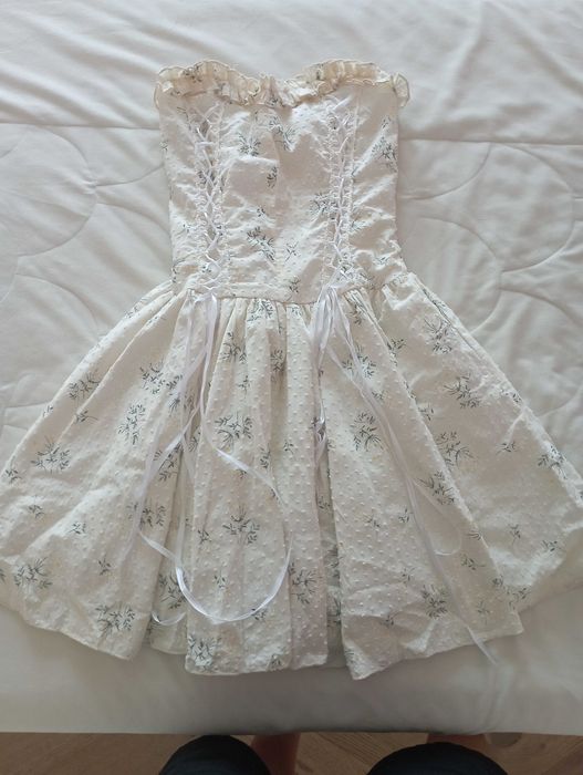 Продам нежное и романтичное короткое платье (стиль Cottagecore/Лолита)