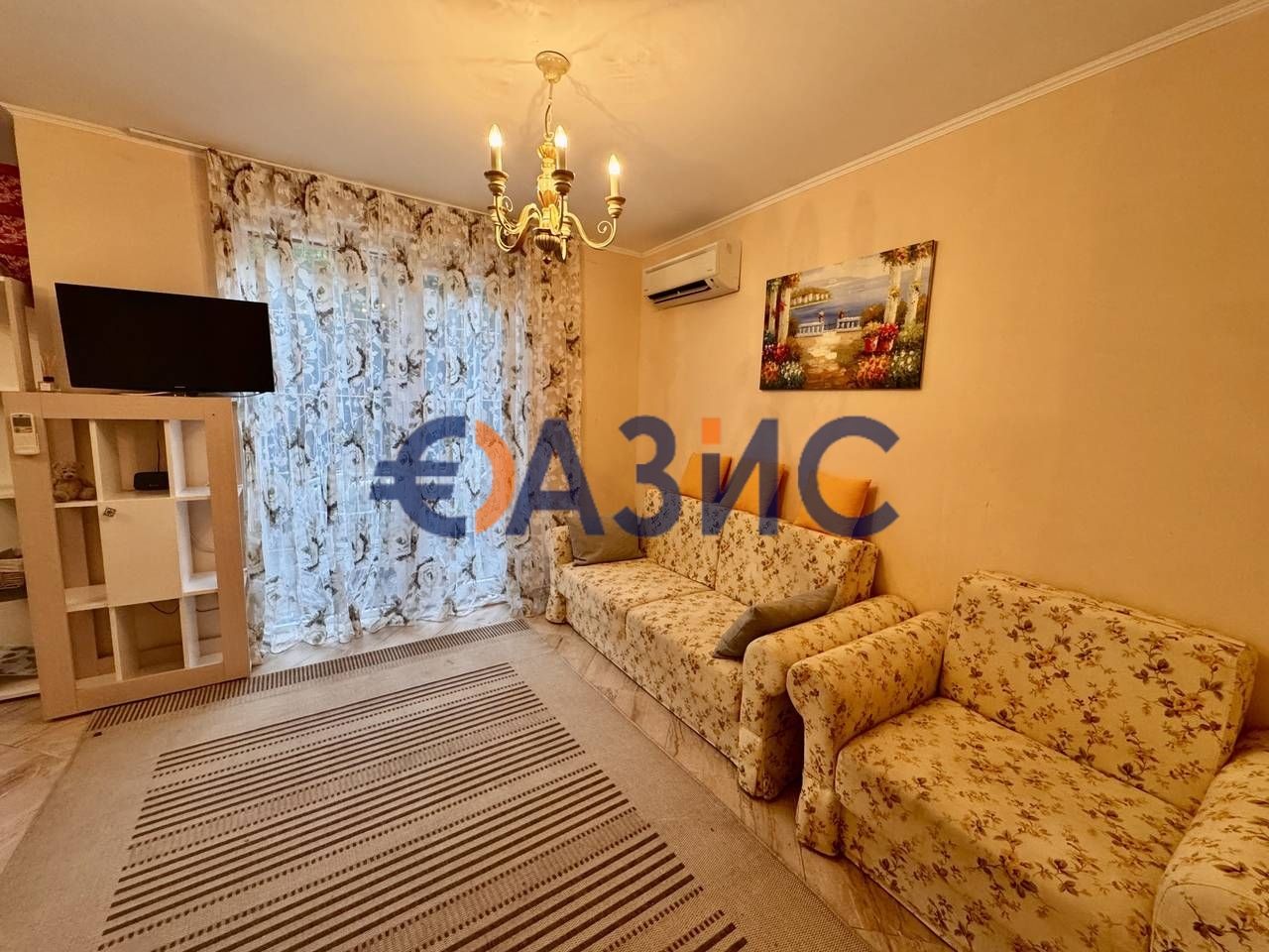 Мезонет с 2 спални в комплекс Венера Палас, 105 кв.м + 15 кв.м двор,