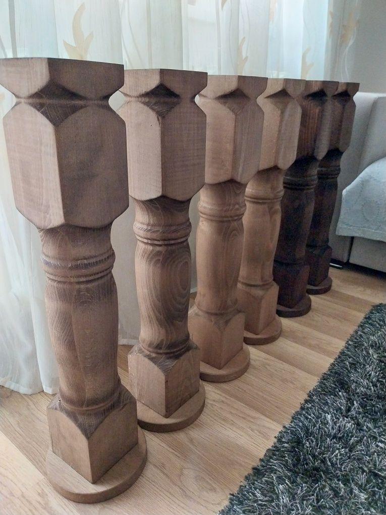 Vaza din lemn masiv