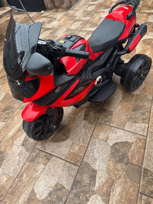 Vand motocicleta copii