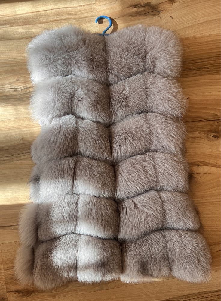 Cliche, сакоNegative, тип Balmain, елек от естествен косъм от лисица