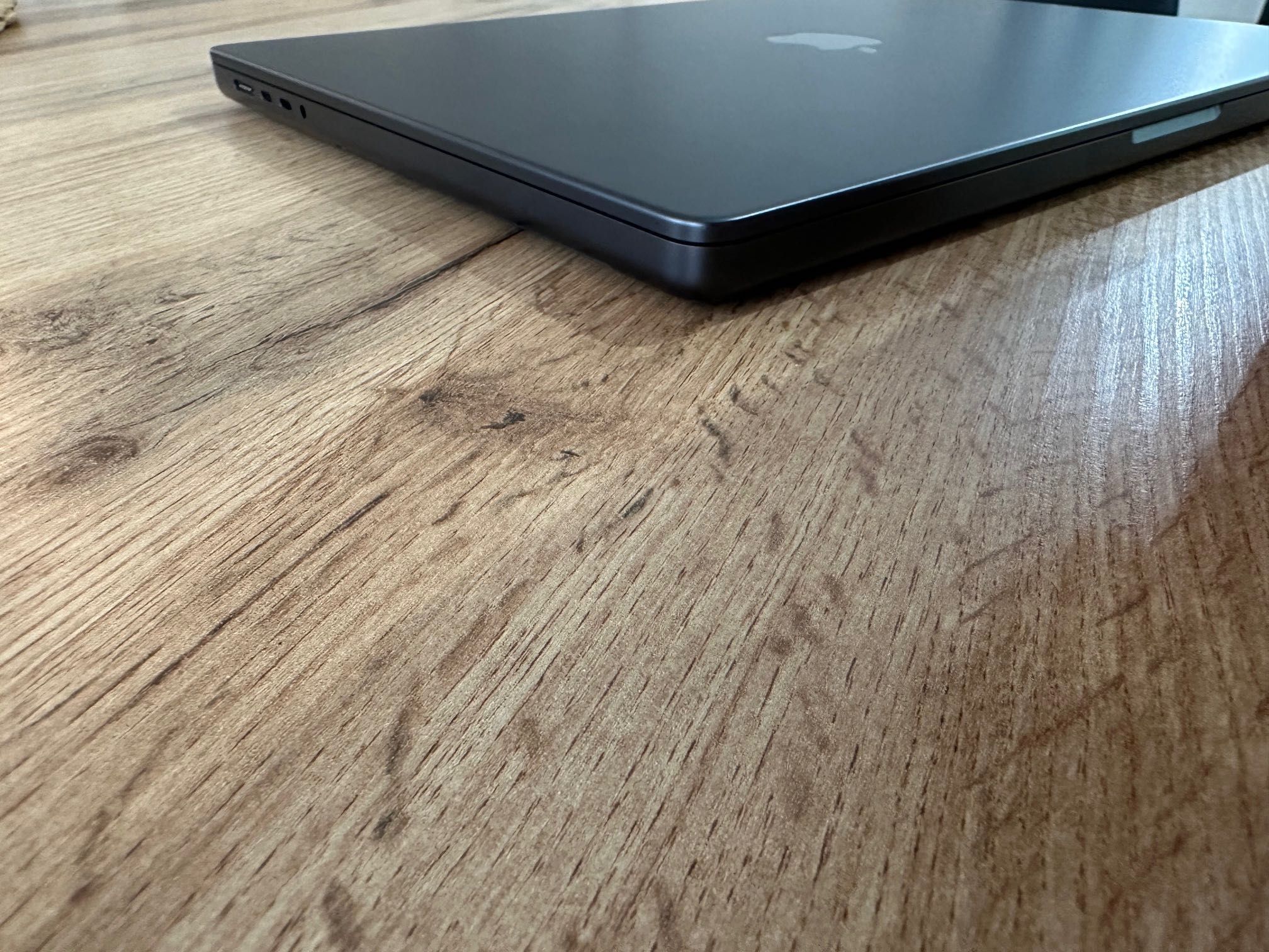 MacBook Pro 16" M3 MAX 14-CPU, 30-GPU, 36GB RAM, 1TB SSD