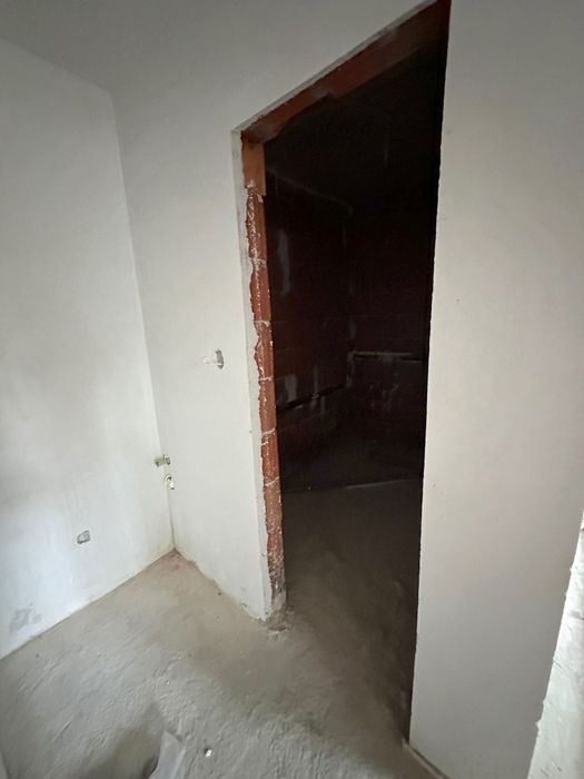 Дава се под наем Тристаен апартамент в София, Студентски град - 142 кв.м за 151870 € - Снимка #5