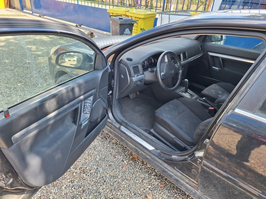 Opel Vectra, 2007, benzină, cutie automată.