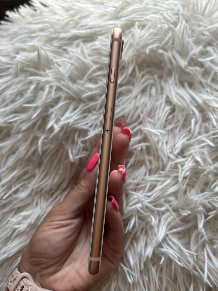 Iphone 8 plus 64 GB