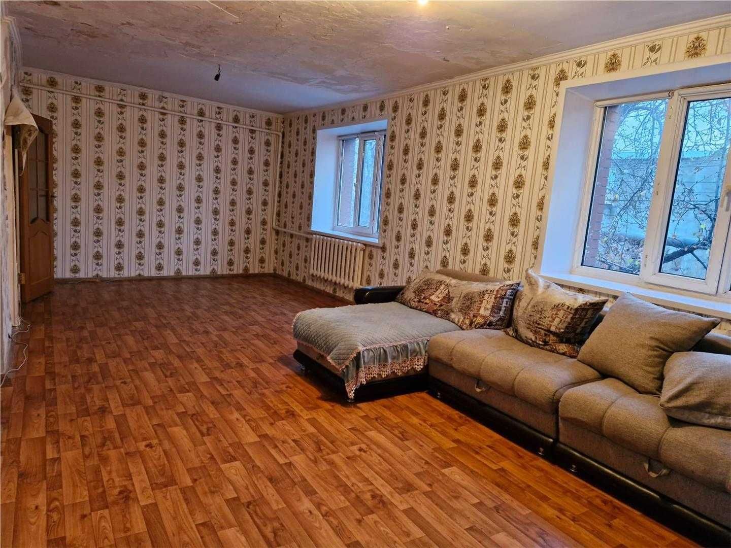 Продаю дом 300 кв.м. по ул. Рахимова