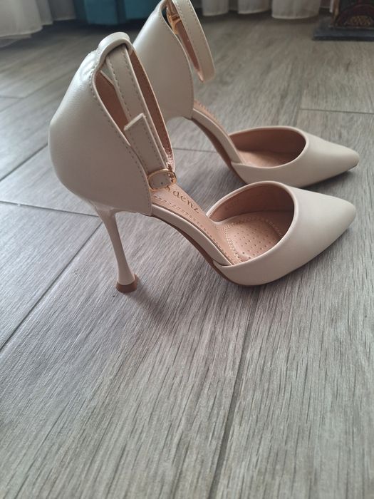 Дамски елегантни обувки