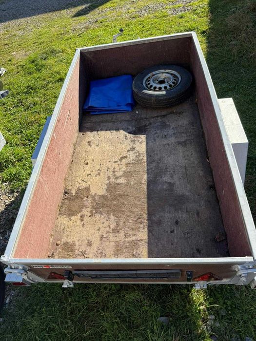 Remorca 750 kg Limburg
