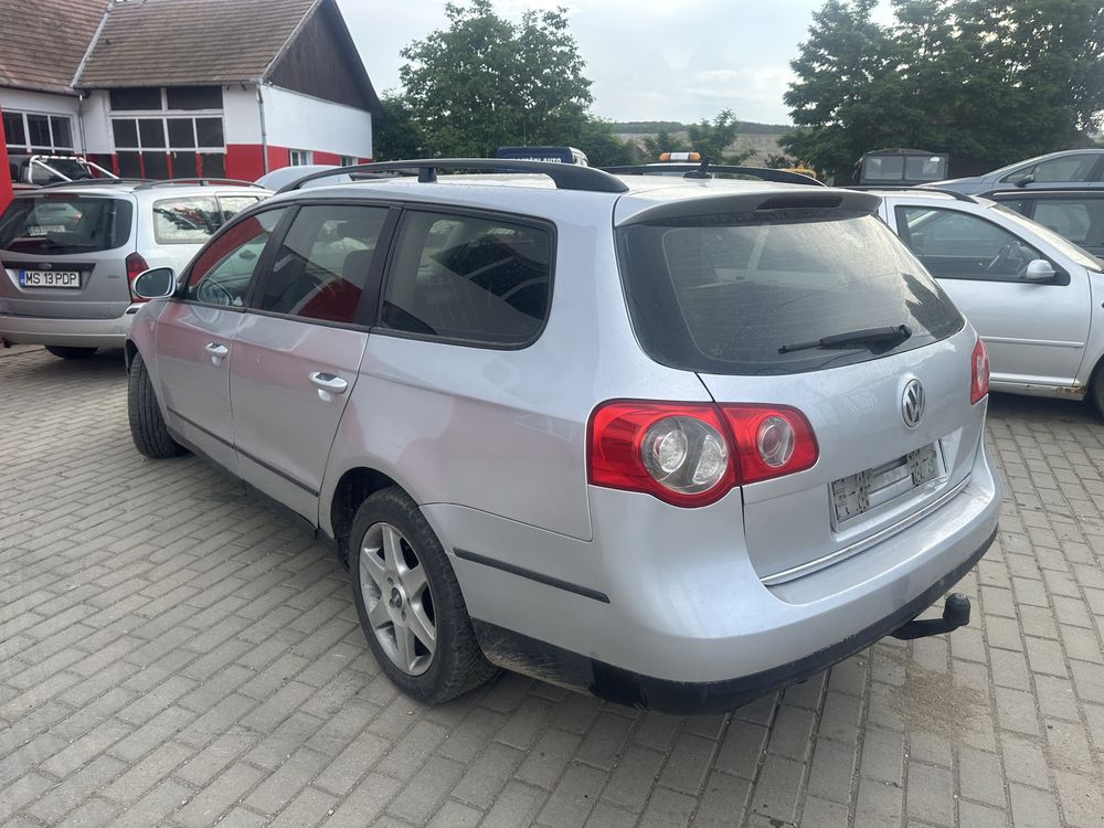 Piese Passat 2.0 Tdi BMW far capota
