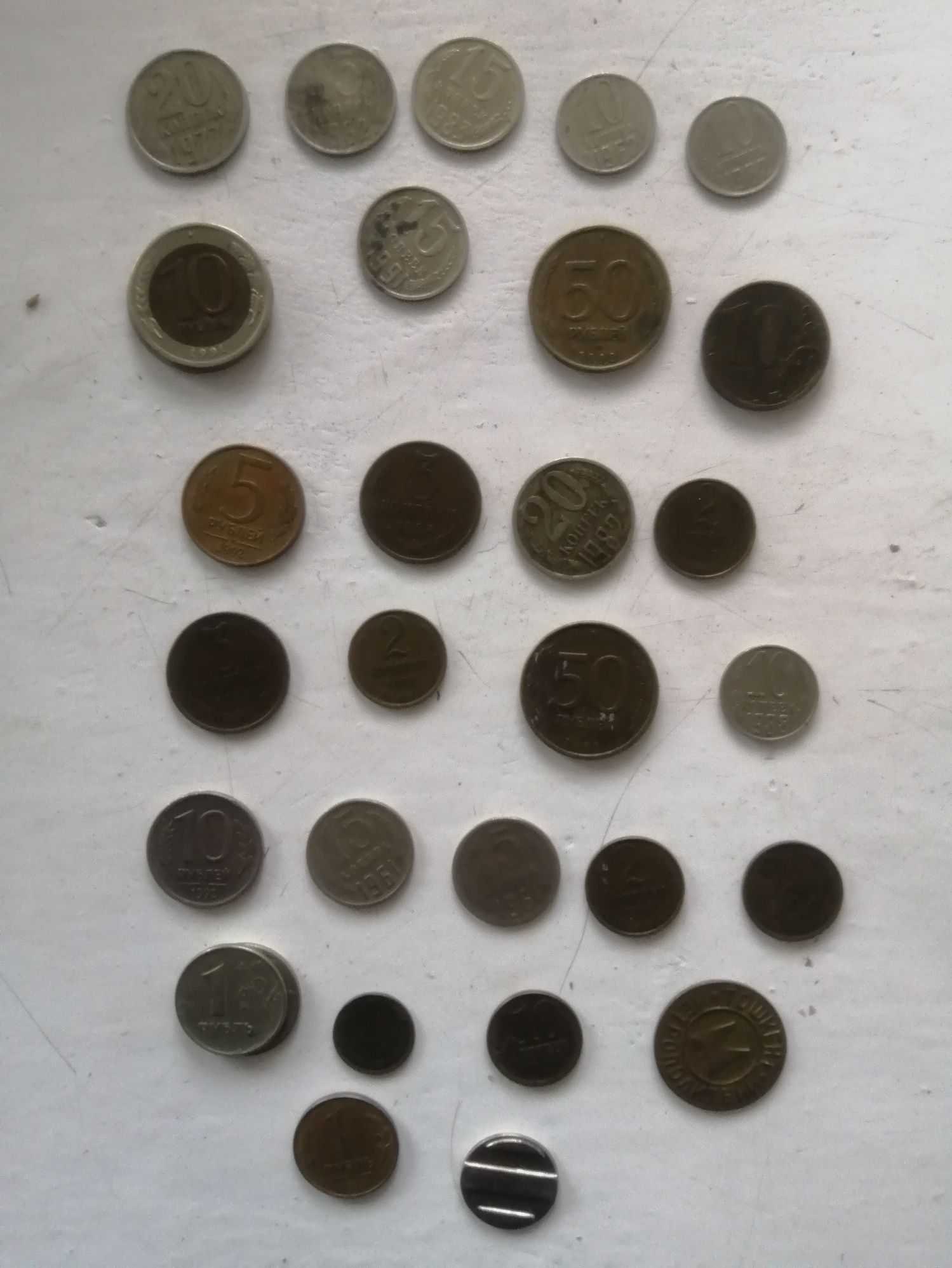 Продам монеты разные для коллекции