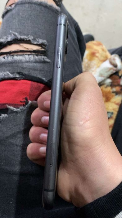 Vand iphone 11 ?