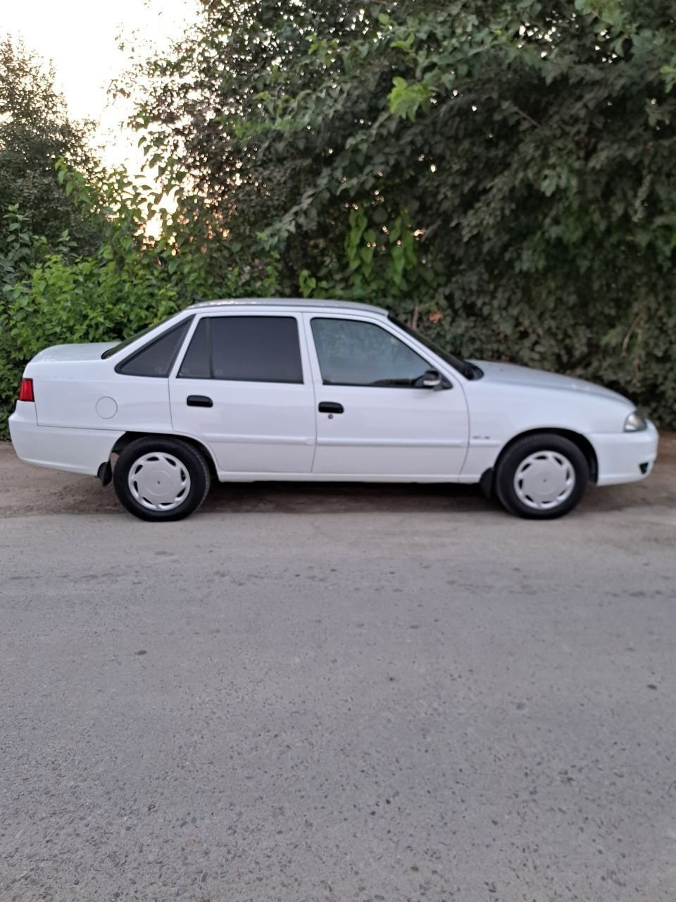 Нехсия  2 сотилади