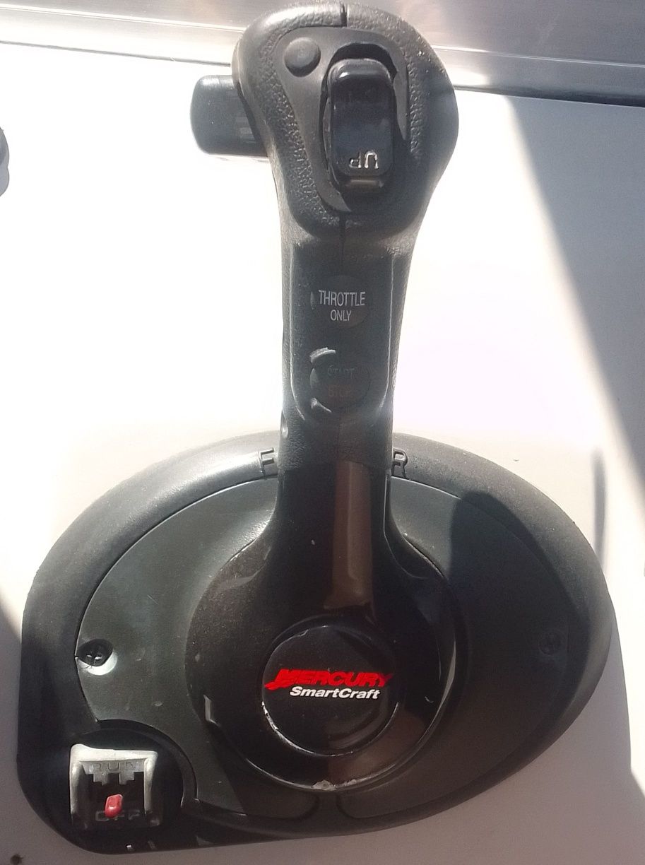 Продается мотор Mercury 150 verado