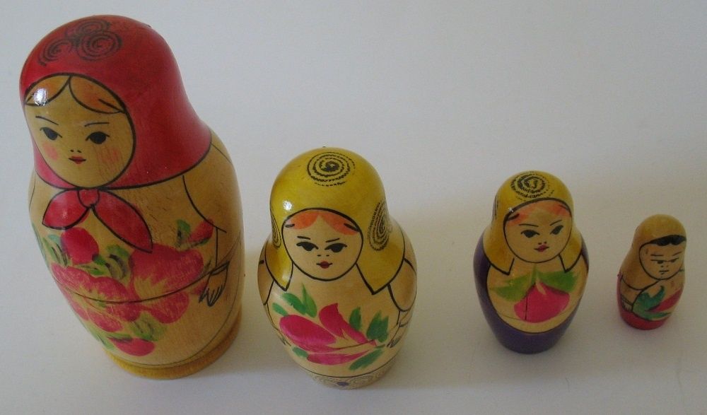 Красива сувенирна кутия с български мотиви