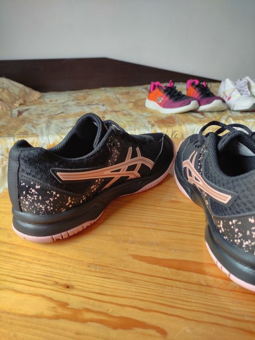 Asics gel flare 7-N:37
N:37
 23 см стелка. Маратонките се прода