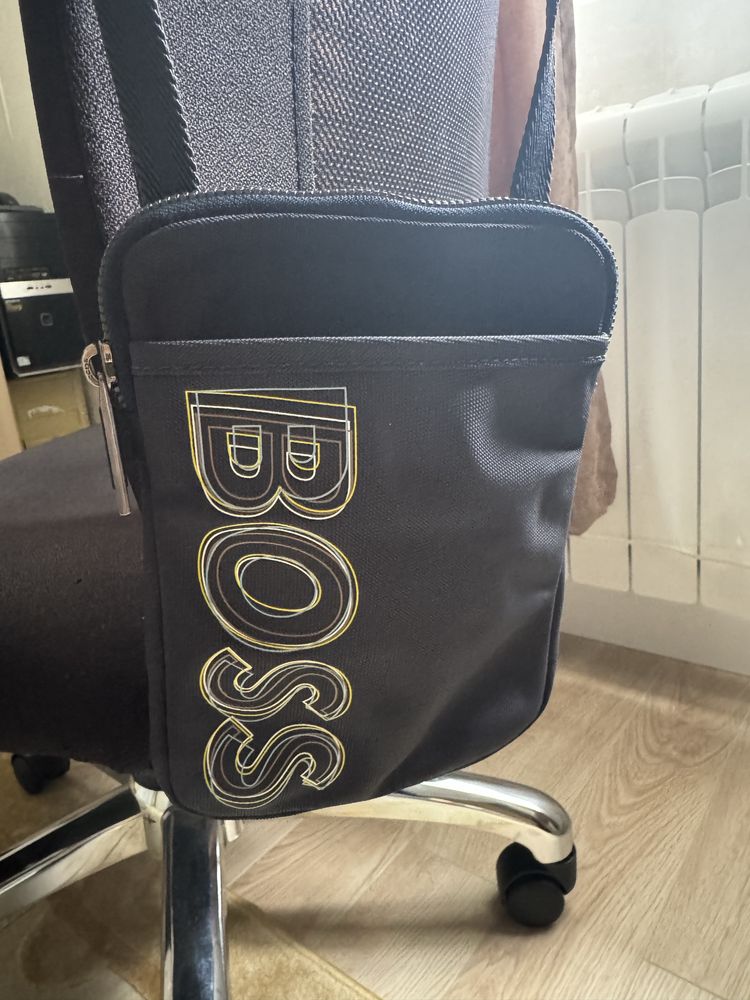 Барсетка BOSS оригинал