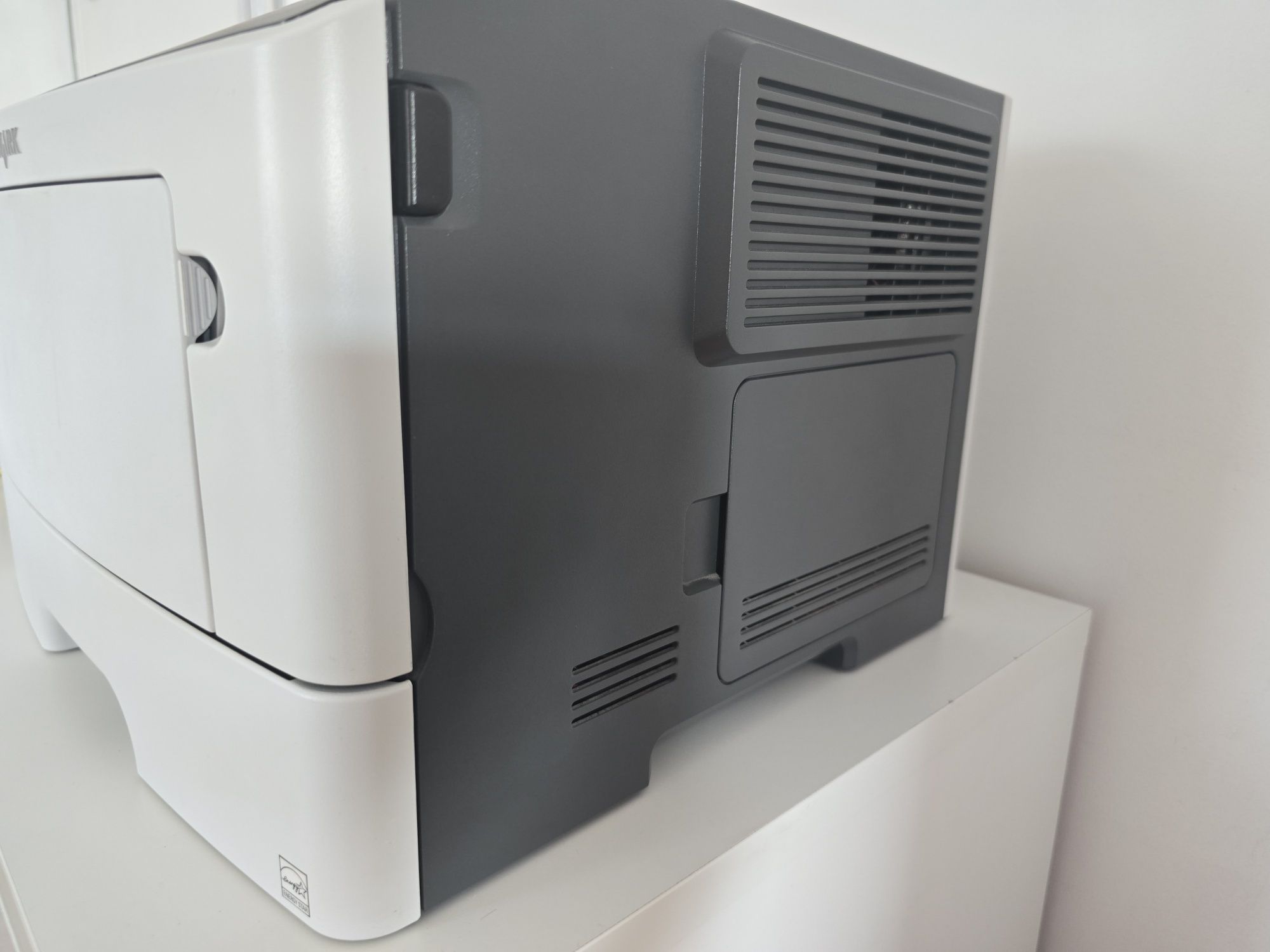 Лазерен принтер Lexmark