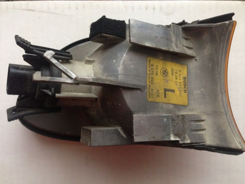 БМВ Е38 мигач ляв фейслифт десен 730д мигачи 740и 725 тдс Алпина бял М