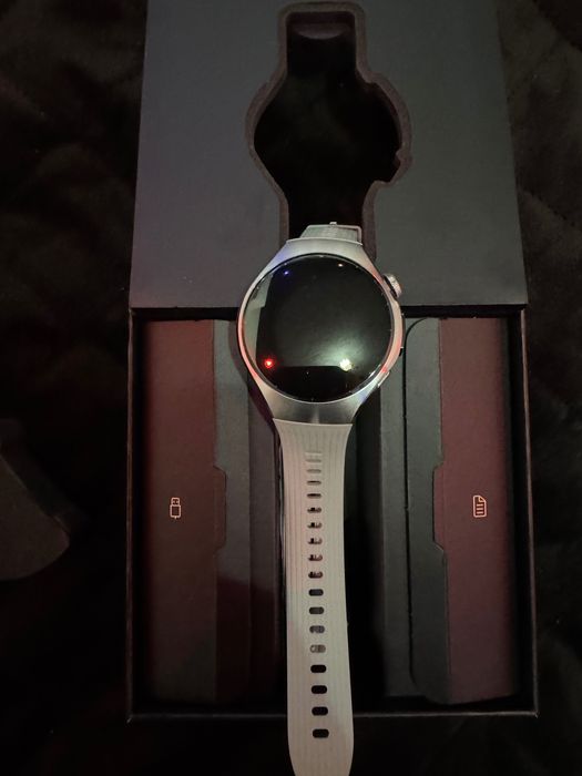 Huawei  Watch   5