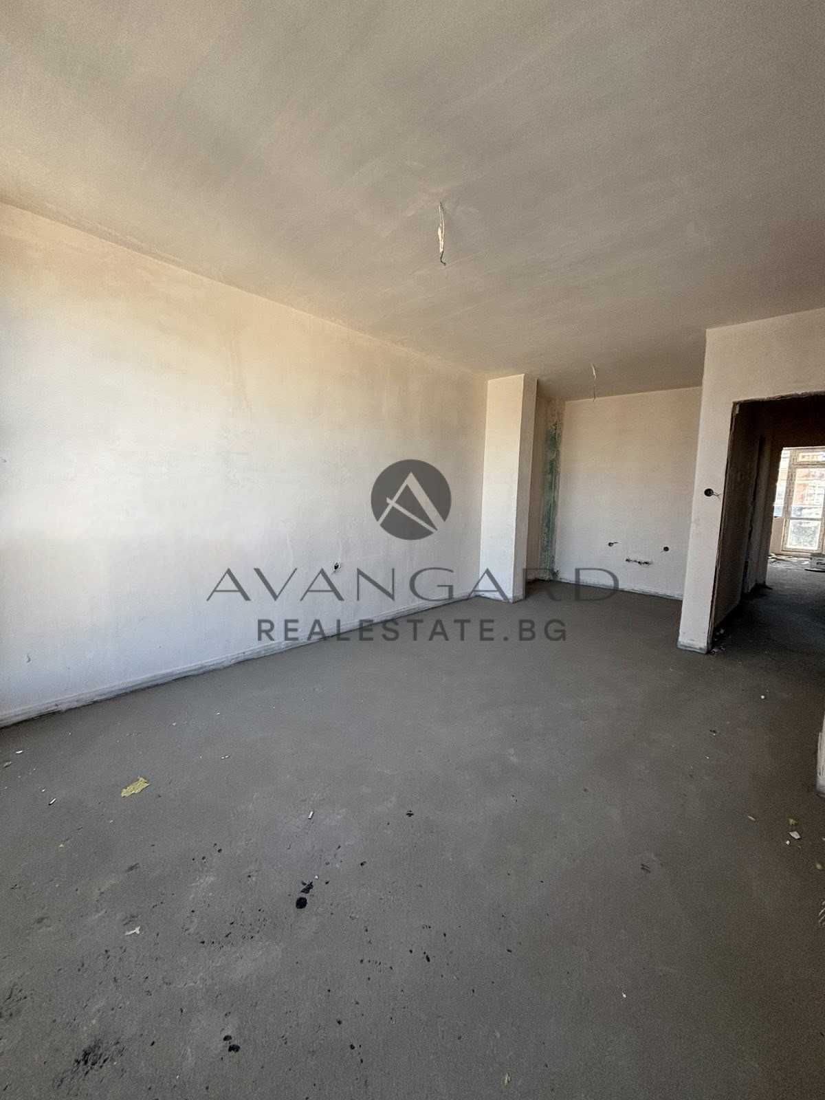 оф.23432 Тристаен с АКТ 14/ Тракия