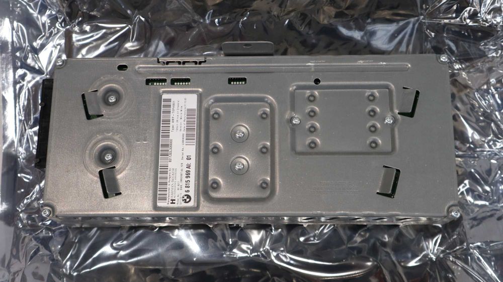 Усилвател БМВ Ф07 Ф10 Ф06 Ф12 Ф13 Ф01 Ф02