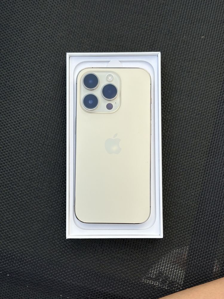 Iphone 14 pro GOLD