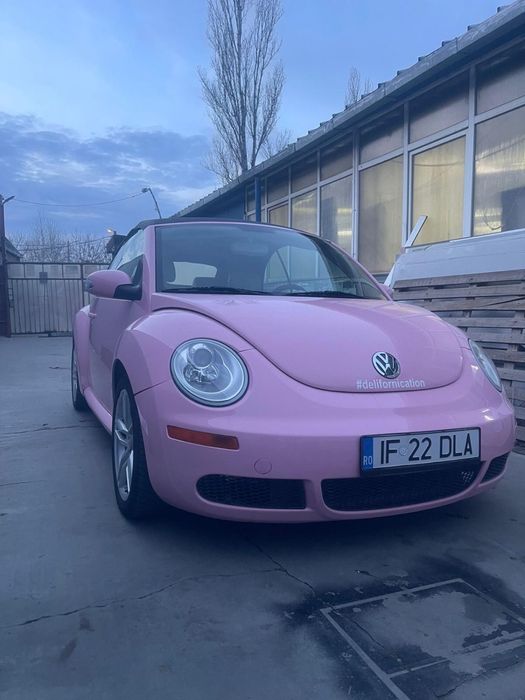 Vand VW Beetle cabrio model USA